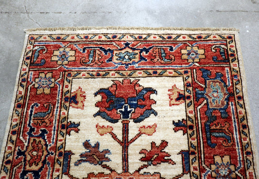 1'10 x 3'1 ft Chobi hand knotted oriental rug