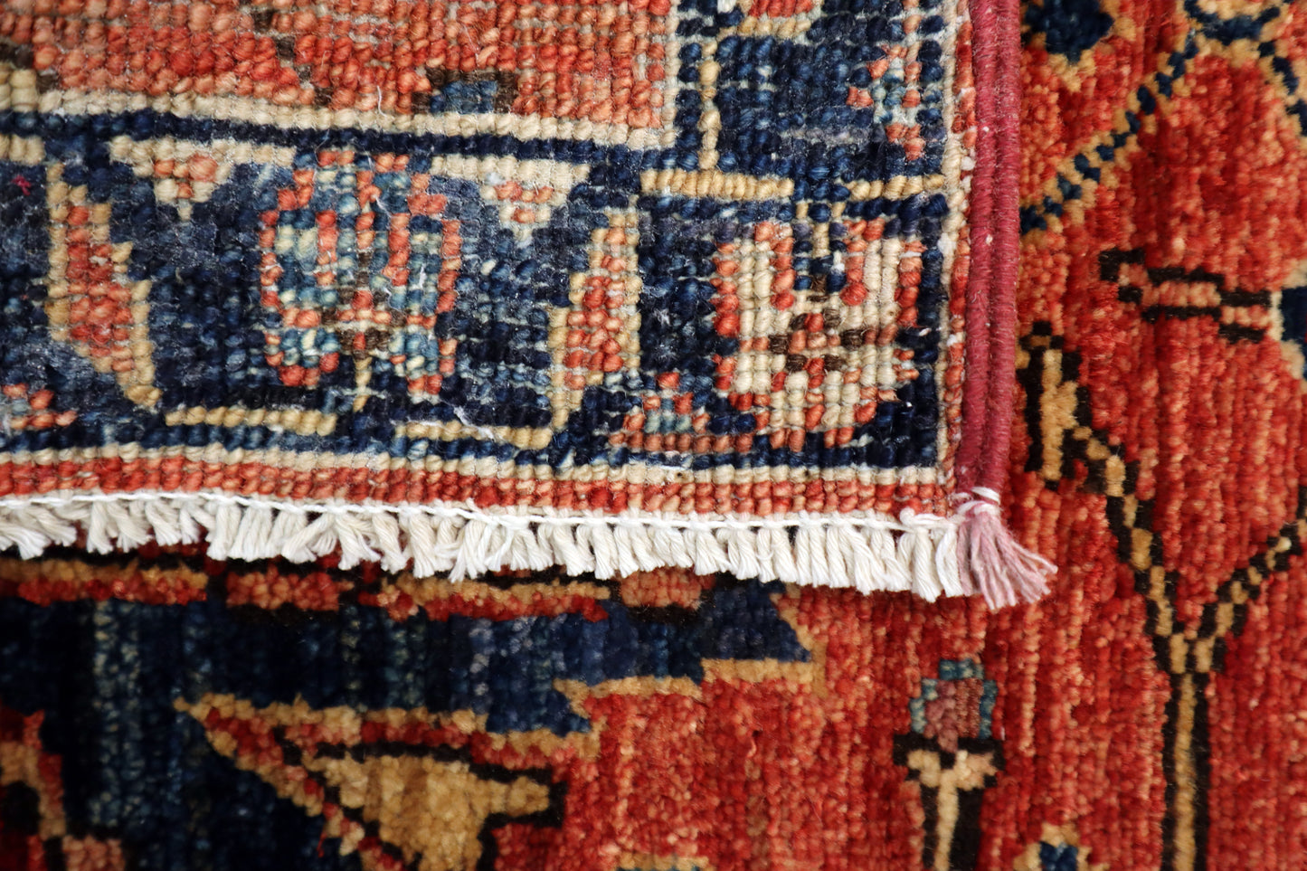 2'0 x 3'1 ft Hand knotted Chobi wool oriental rug