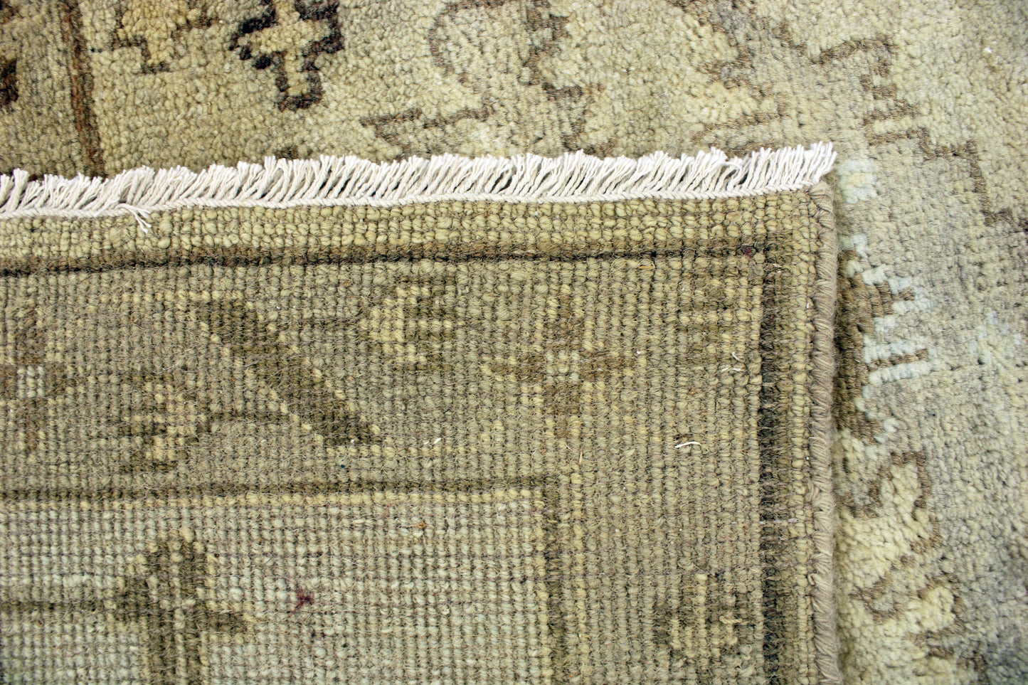 6'3 x 9'0 ft Hand knotted Oushak oriental wool area rug