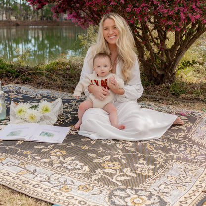 Garland Black & Tan Recycled Indoor/Outdoor Rug