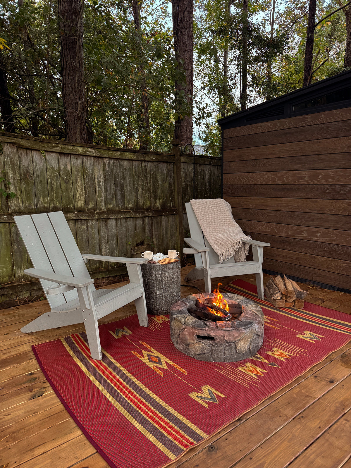 Navajo Dark Red Recycled Indoor/Outdoor Rug
