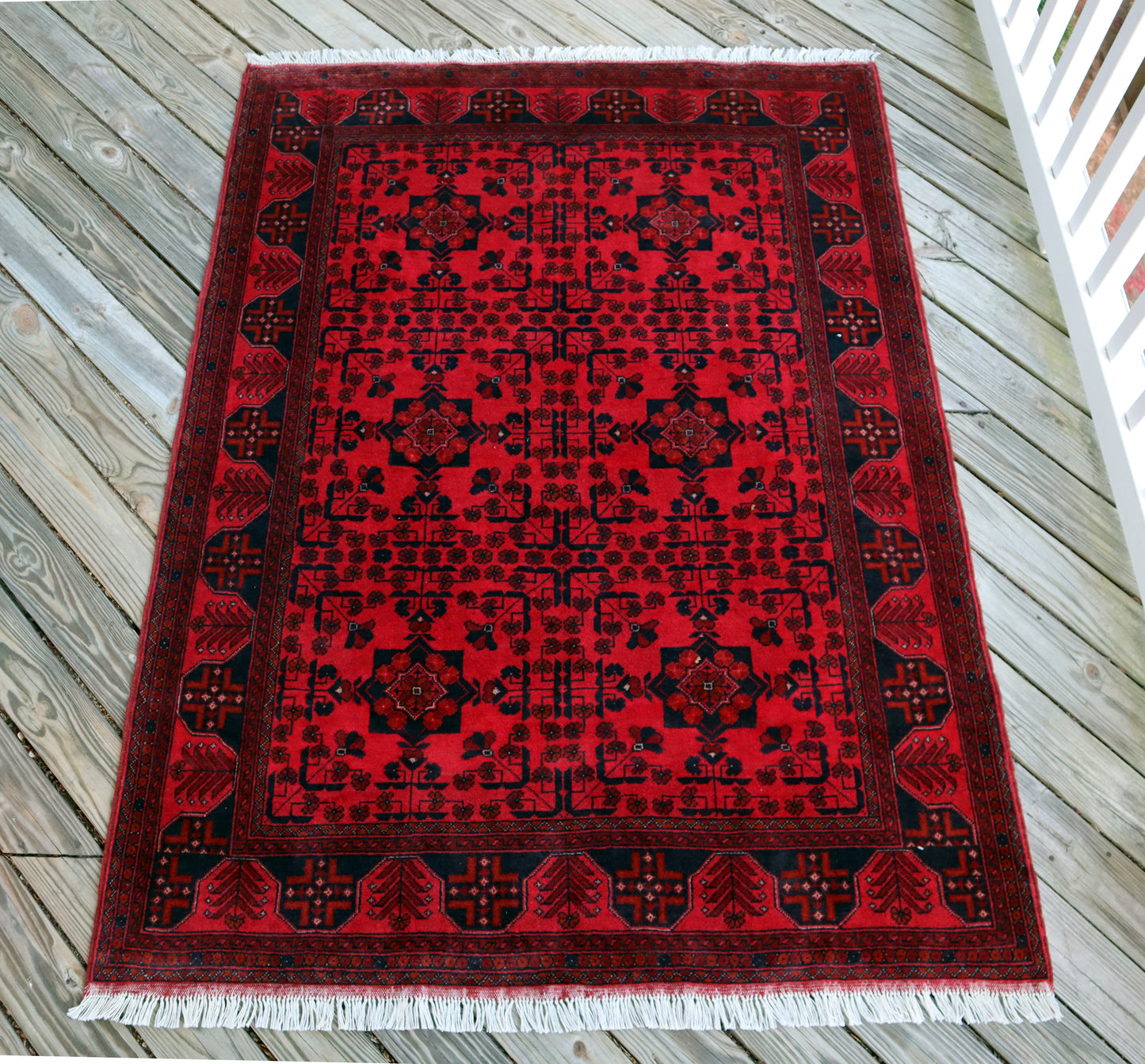 4'10 x 6'4 ft Khal Mohammadi hand knotted oriental rug