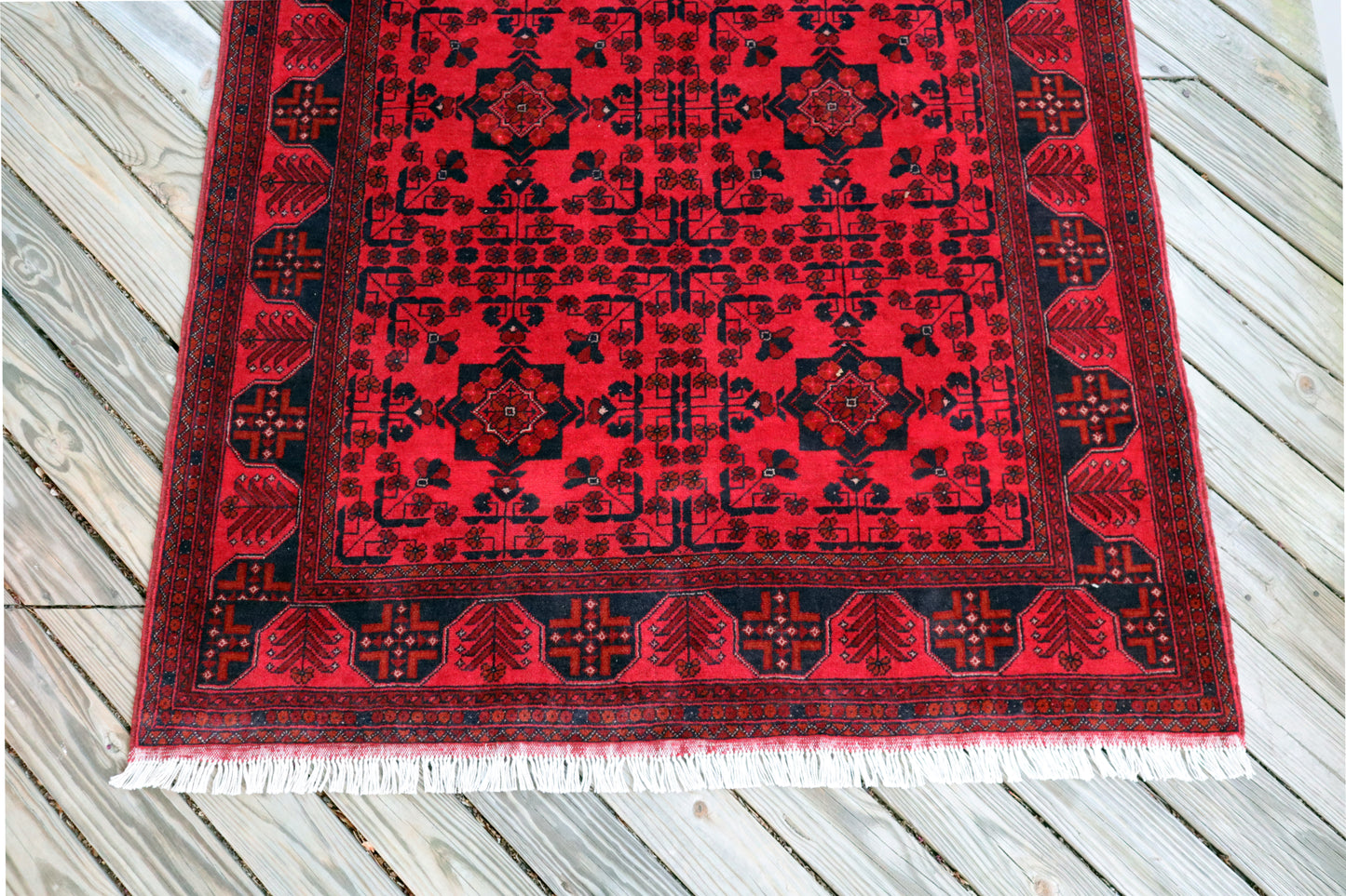 4'10 x 6'4 ft Khal Mohammadi hand knotted oriental rug