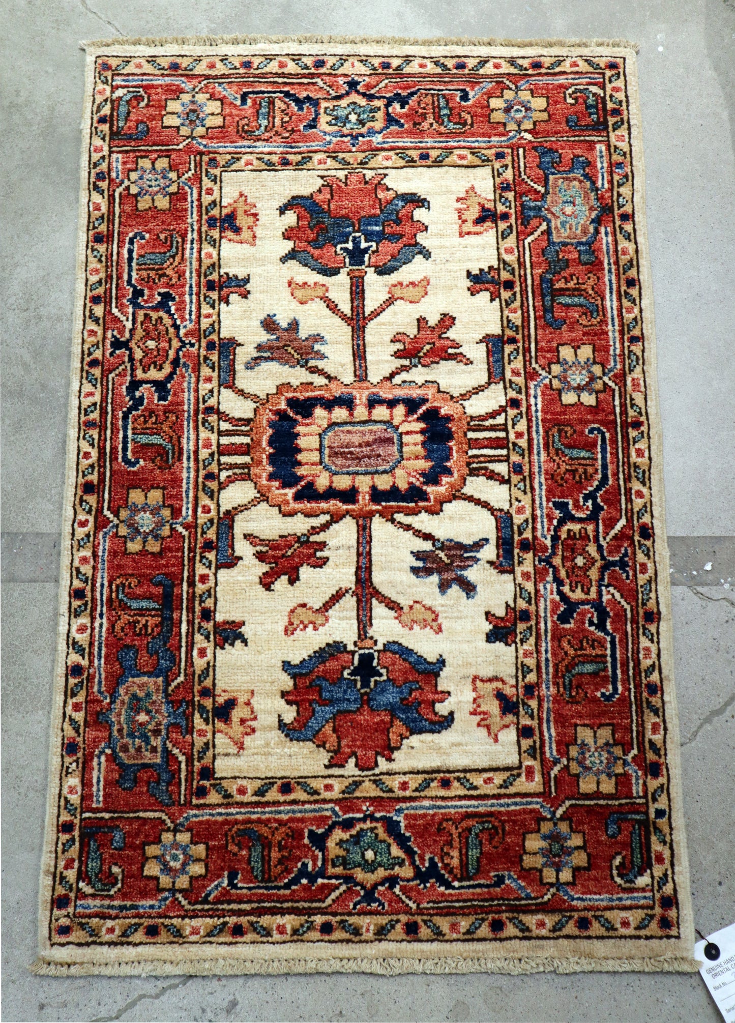 1'10 x 3'1 ft Chobi hand knotted oriental rug