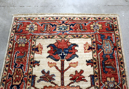 2 x 3 ft Hand knotted Chobi oriental rug