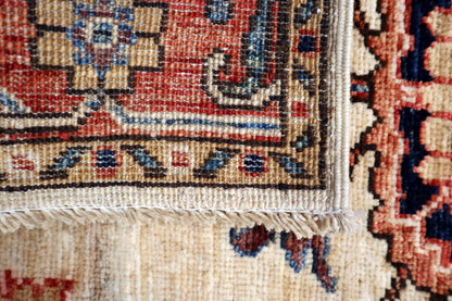 2'2 x 3'3 ft Hand knotted Chobi wool oriental rug