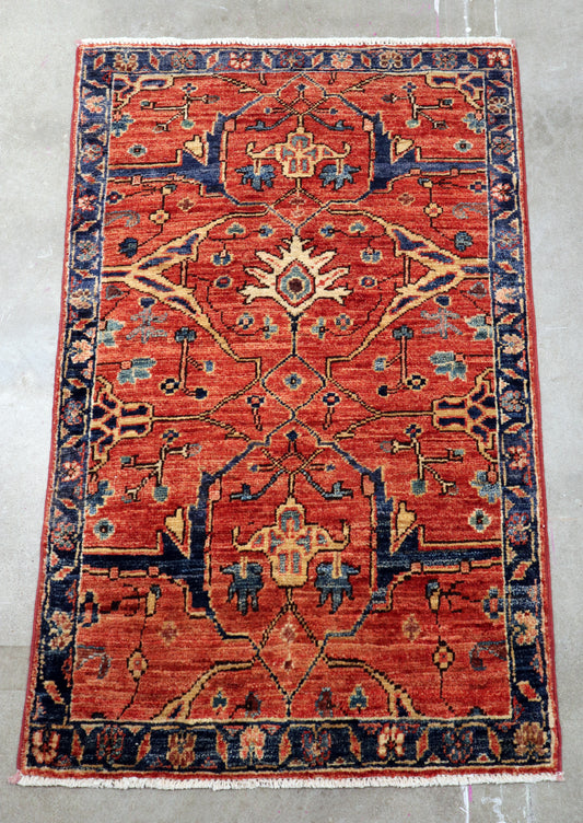 2'0 x 3'1 ft Hand knotted Chobi wool oriental rug