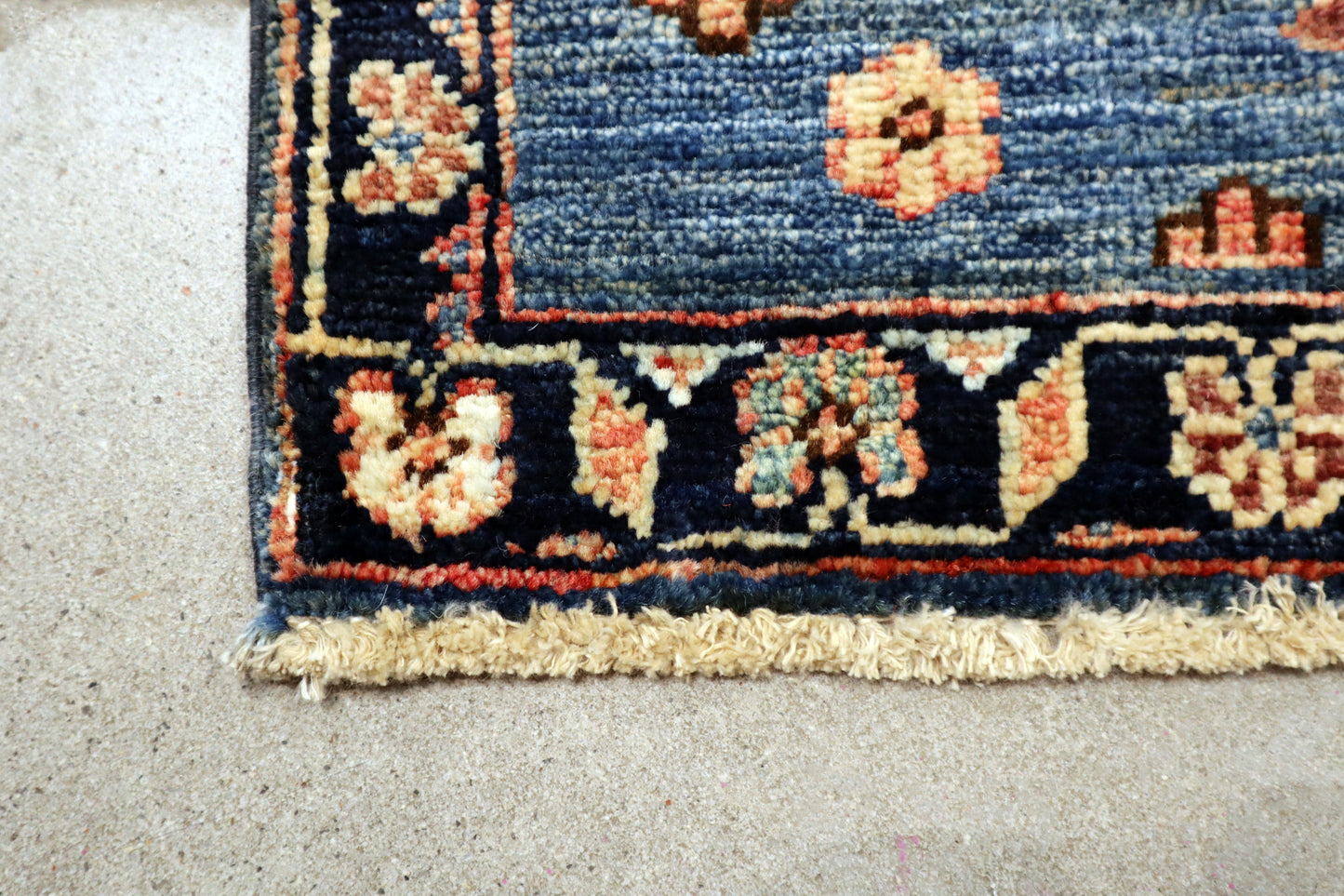 2'0 x 3'0 ft Hand knotted Chobi wool oriental small rug
