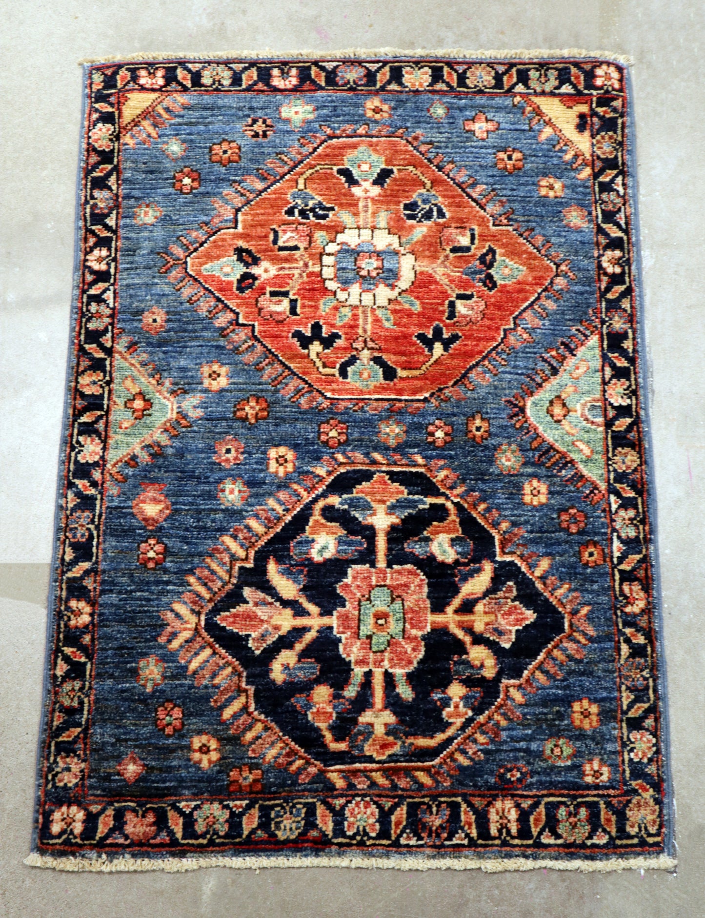 2'2 x 3'2 ft Hand knotted Chobi wool oriental small rug