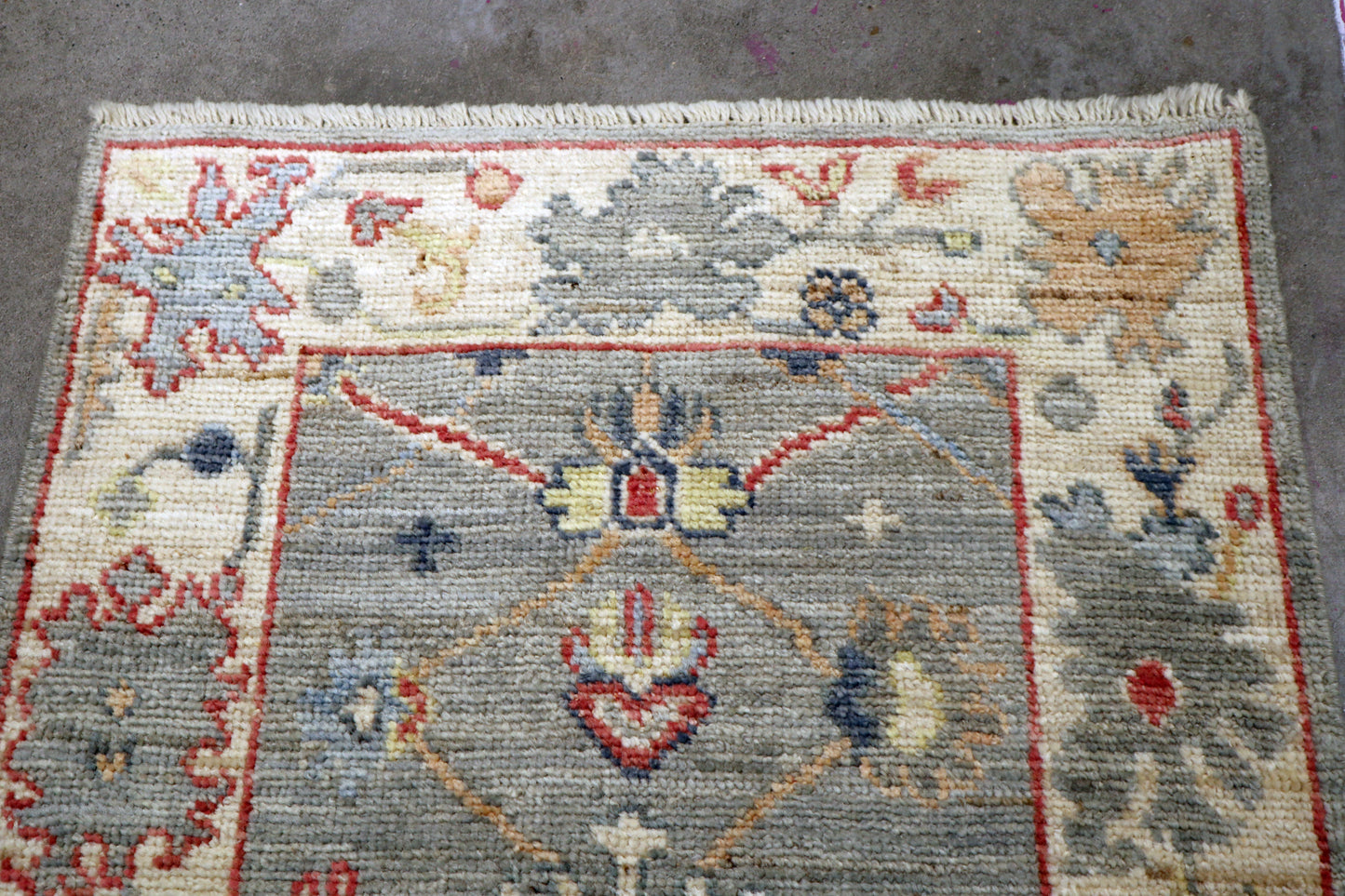 2'2 x 3'3 ft Hand knotted Oushak wool oriental small rug