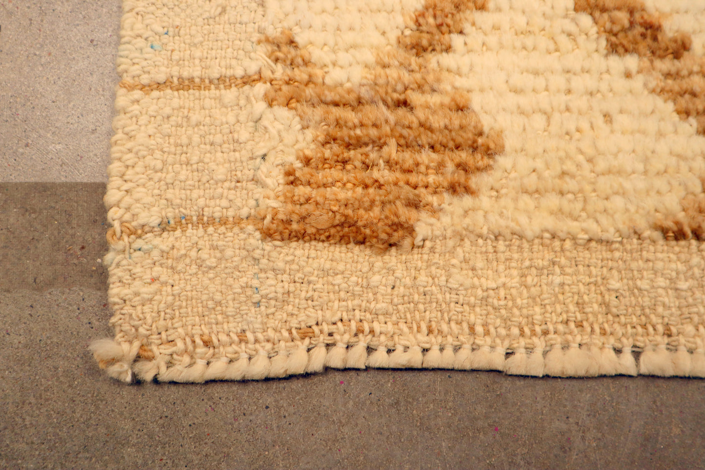 2'3 x 3'0 ft Hand knotted Moroccan wool oriental small rug