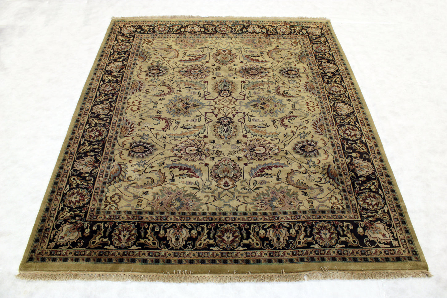 8'2 x 9'8 ft Hand knotted Indo Mahal wool oriental area rug