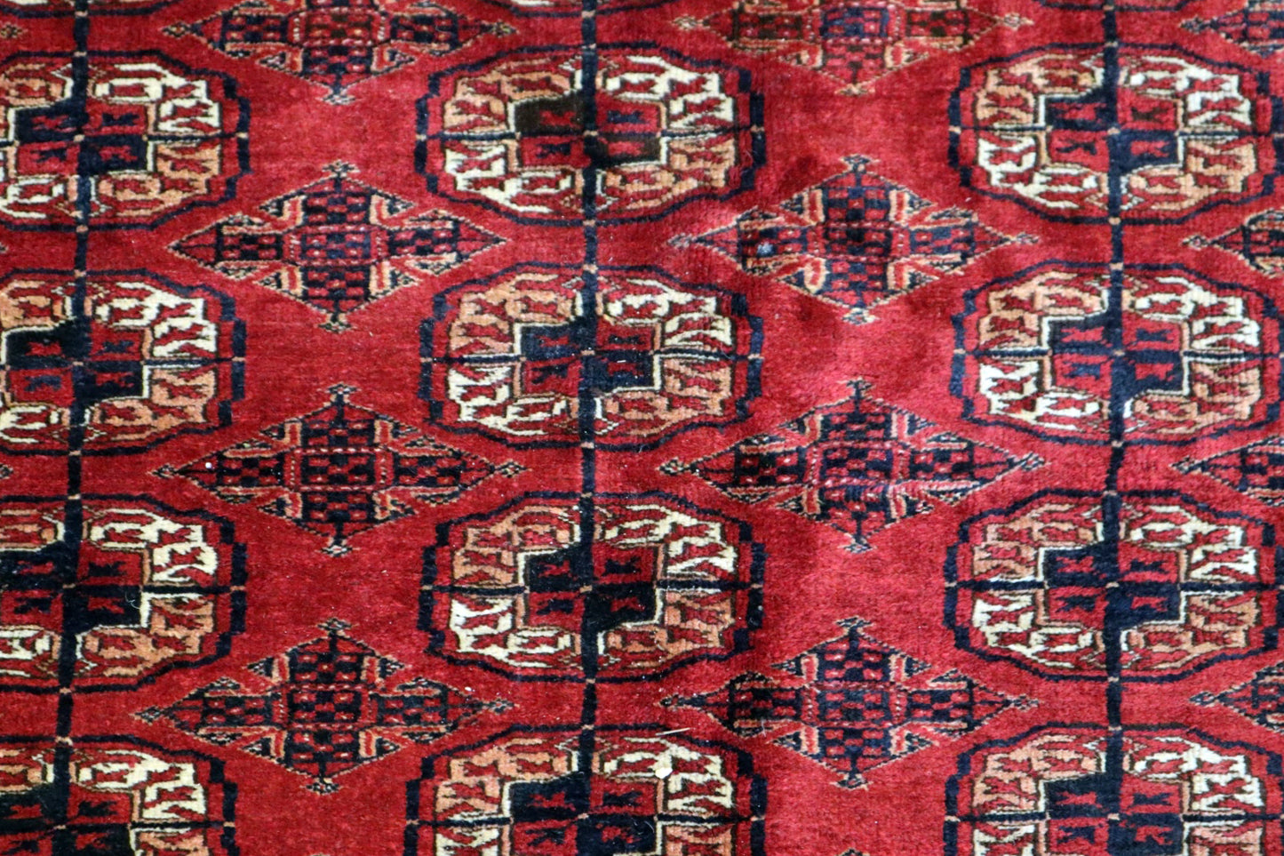 6'8 x 11'0 ft Bokhara Ahal goli design hand knotted oriental rug