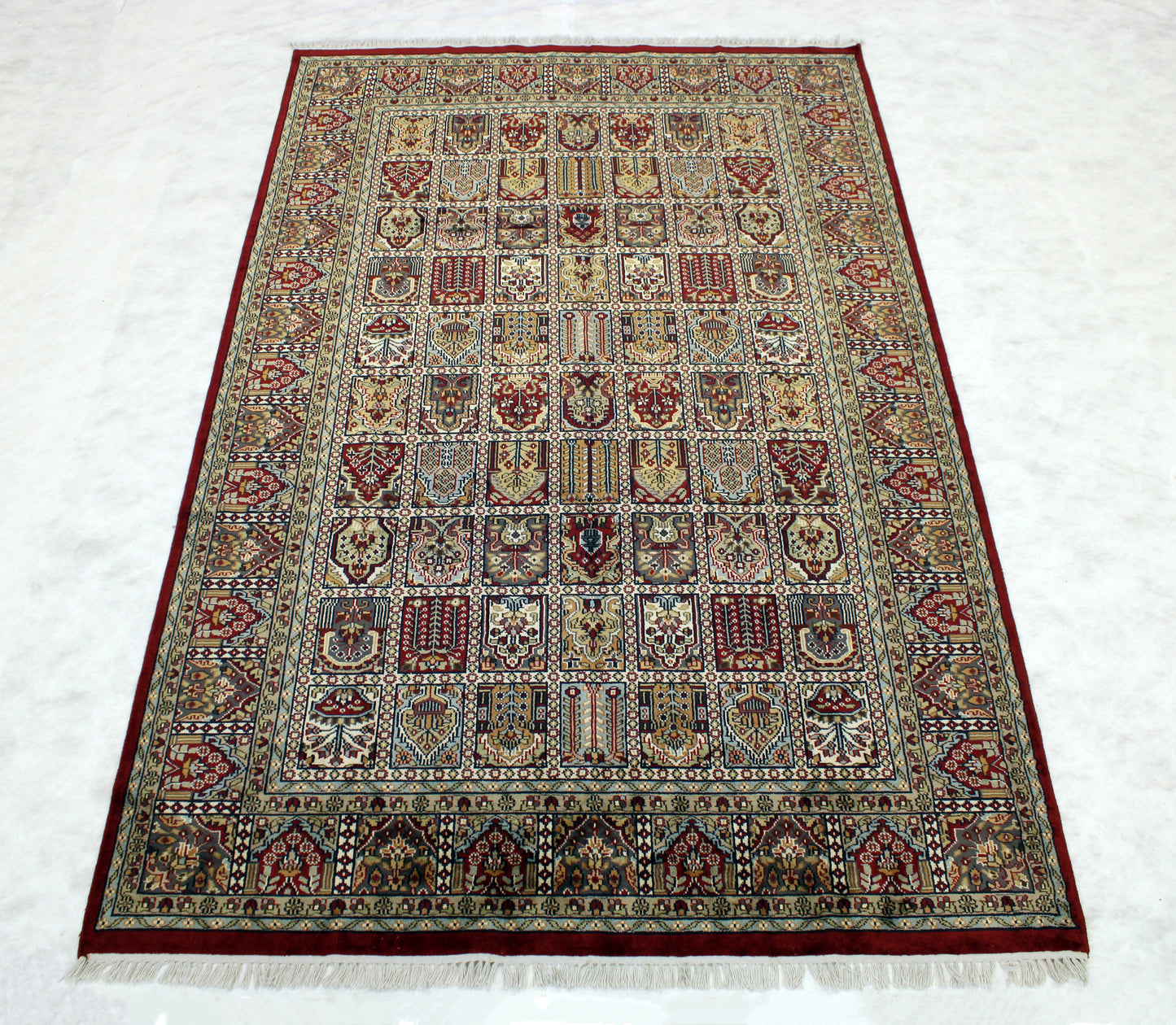 5'11 x 9'3 ft Hand knotted durable Bamboo silk oriental area rug