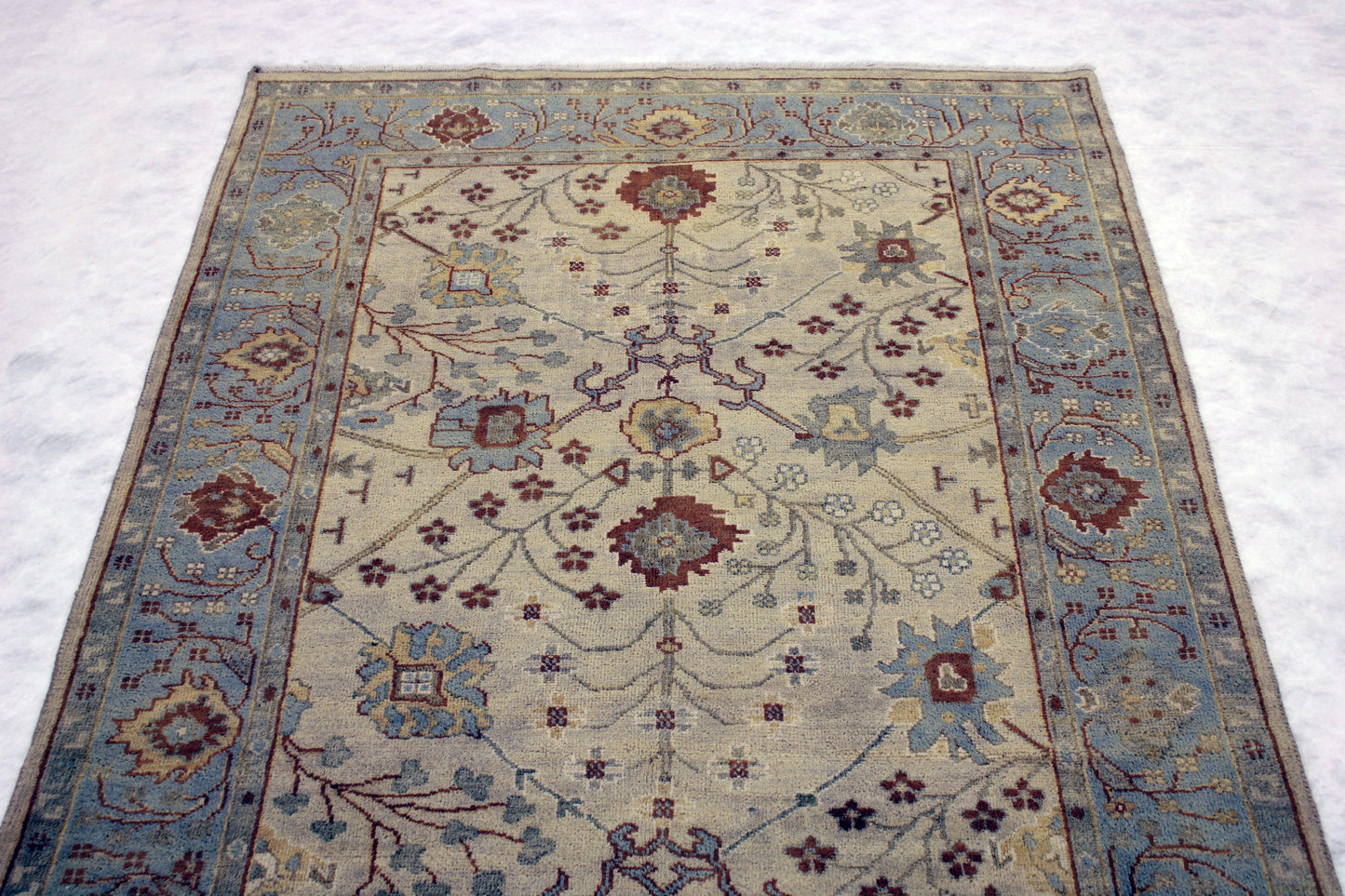 6'3 x 8'11 ft Hand knotted Oushak oriental area wool rug