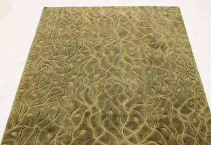 6'8 x 9'0 ft Hand knotted Contemporary oriental area wool rug