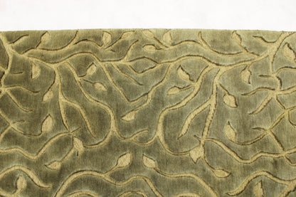 6'8 x 9'0 ft Hand knotted Contemporary oriental area wool rug