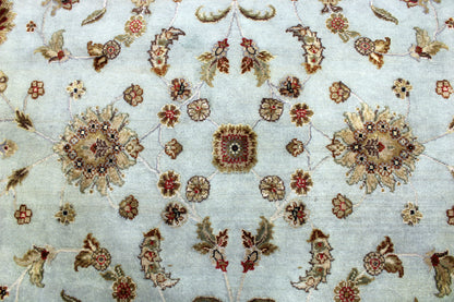 6'0 x 9'2 ft Hand knotted Silk Flower oriental area wool rug