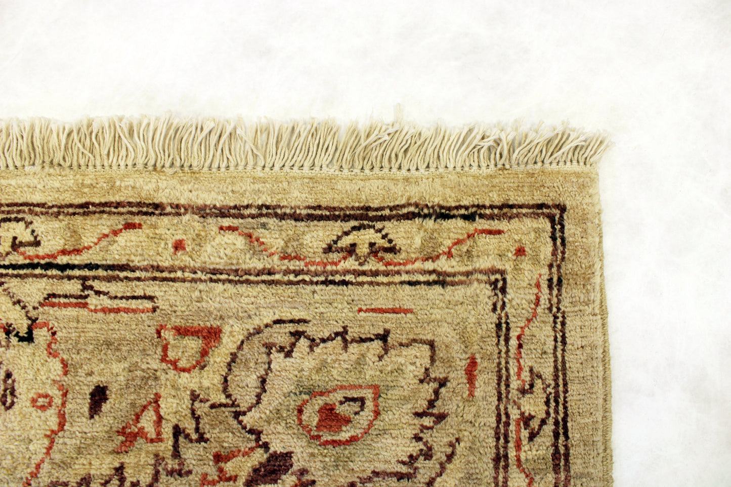 6'0 x 9'0 ft Hand knotted Oushak oriental area wool rug
