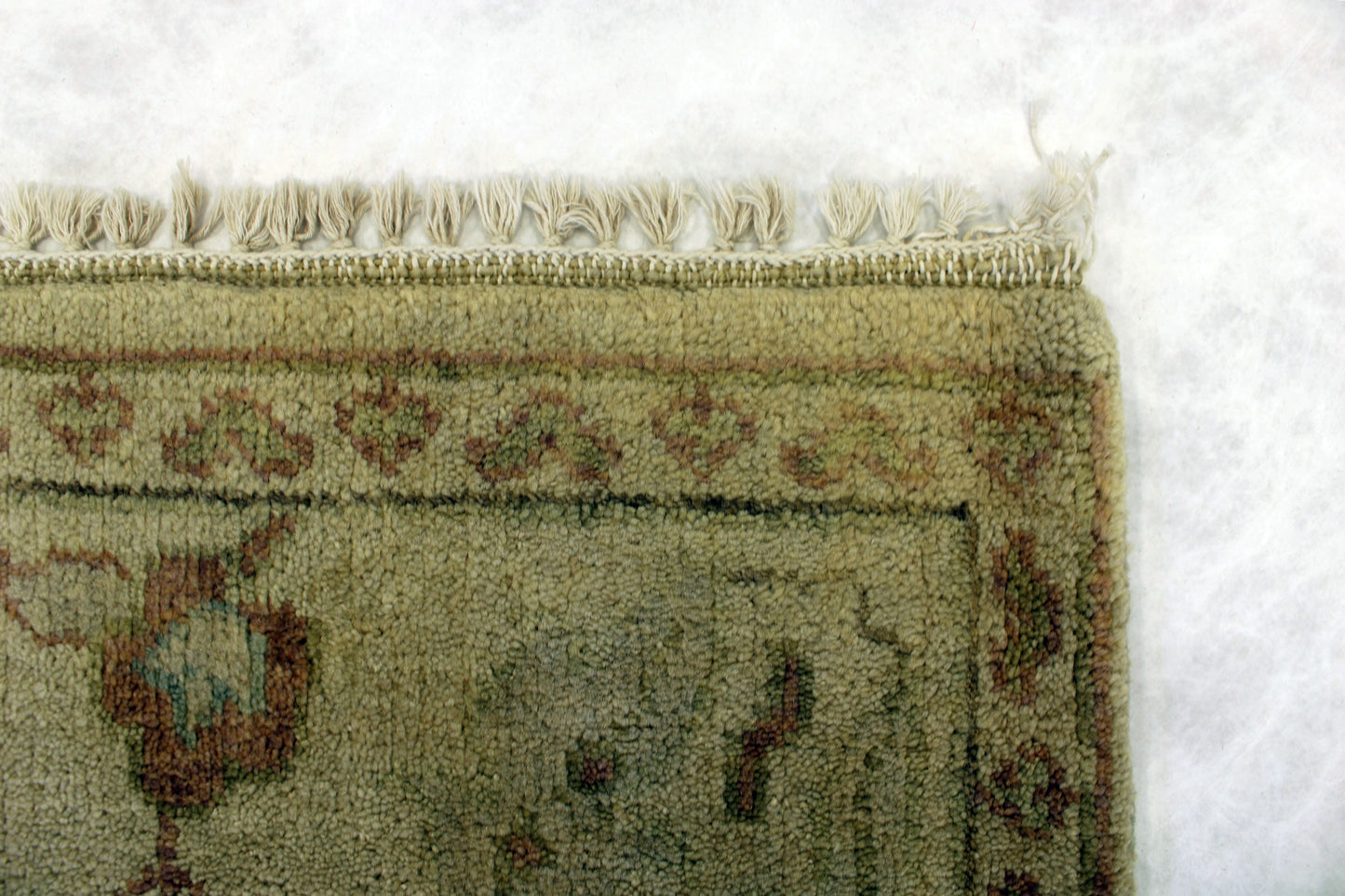 6'1 x 9'0 ft Hand knotted Oushak oriental area wool rug