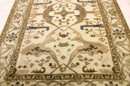 6'2 x 8'11 ft Hand knotted Oushak oriental area wool rug