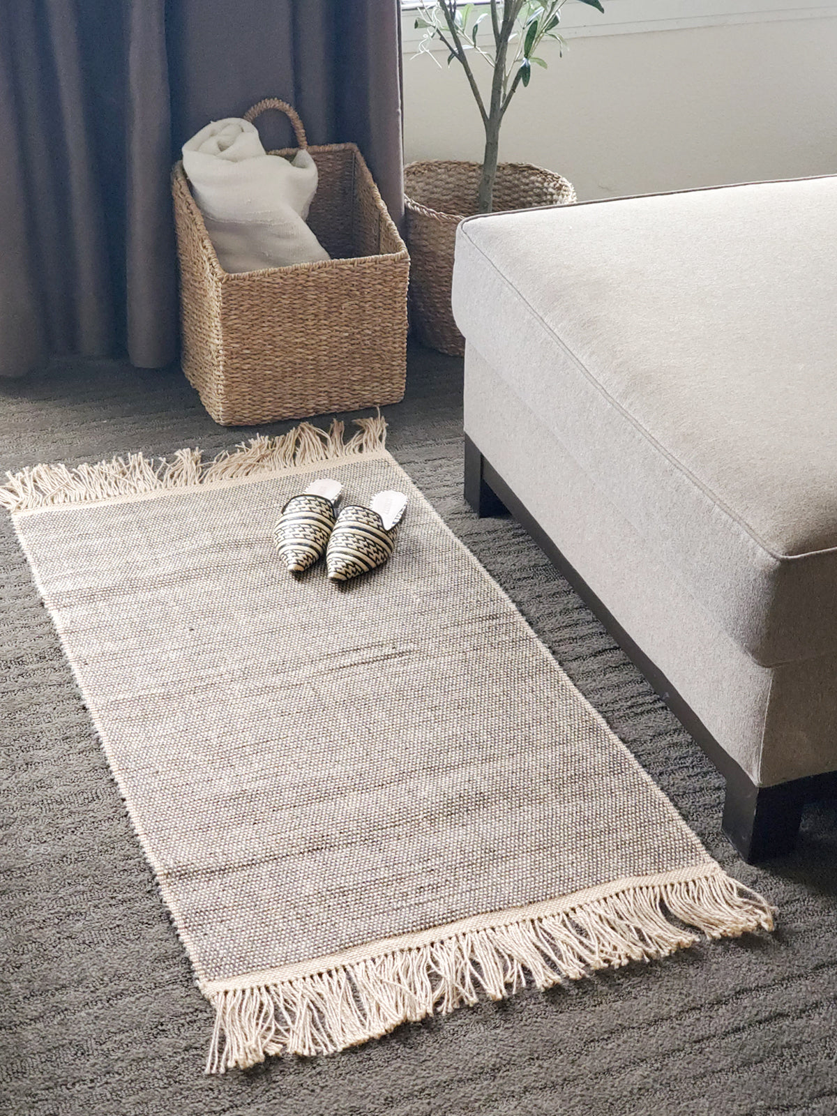 Goldilocks Hand-Braided Jute Accent Rug