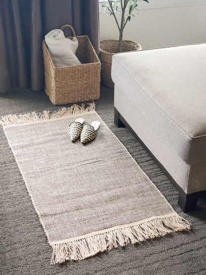 Goldilocks Hand-Braided Jute Accent Rug